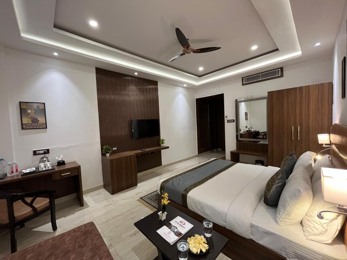 Hotel Kalawati Palace 바라나시 외부 사진